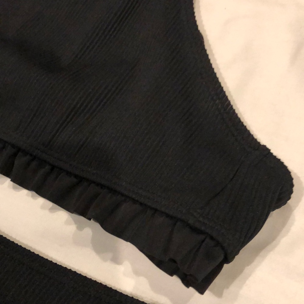 Southbeach Tie Back Ruffle & Ribbed Bikini - Picture 2 of 5